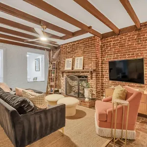 https://gordon-garden.top-hotels-in-savannah.com